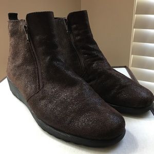 Flexx Brown Ankle Boots Size 9M Zippers